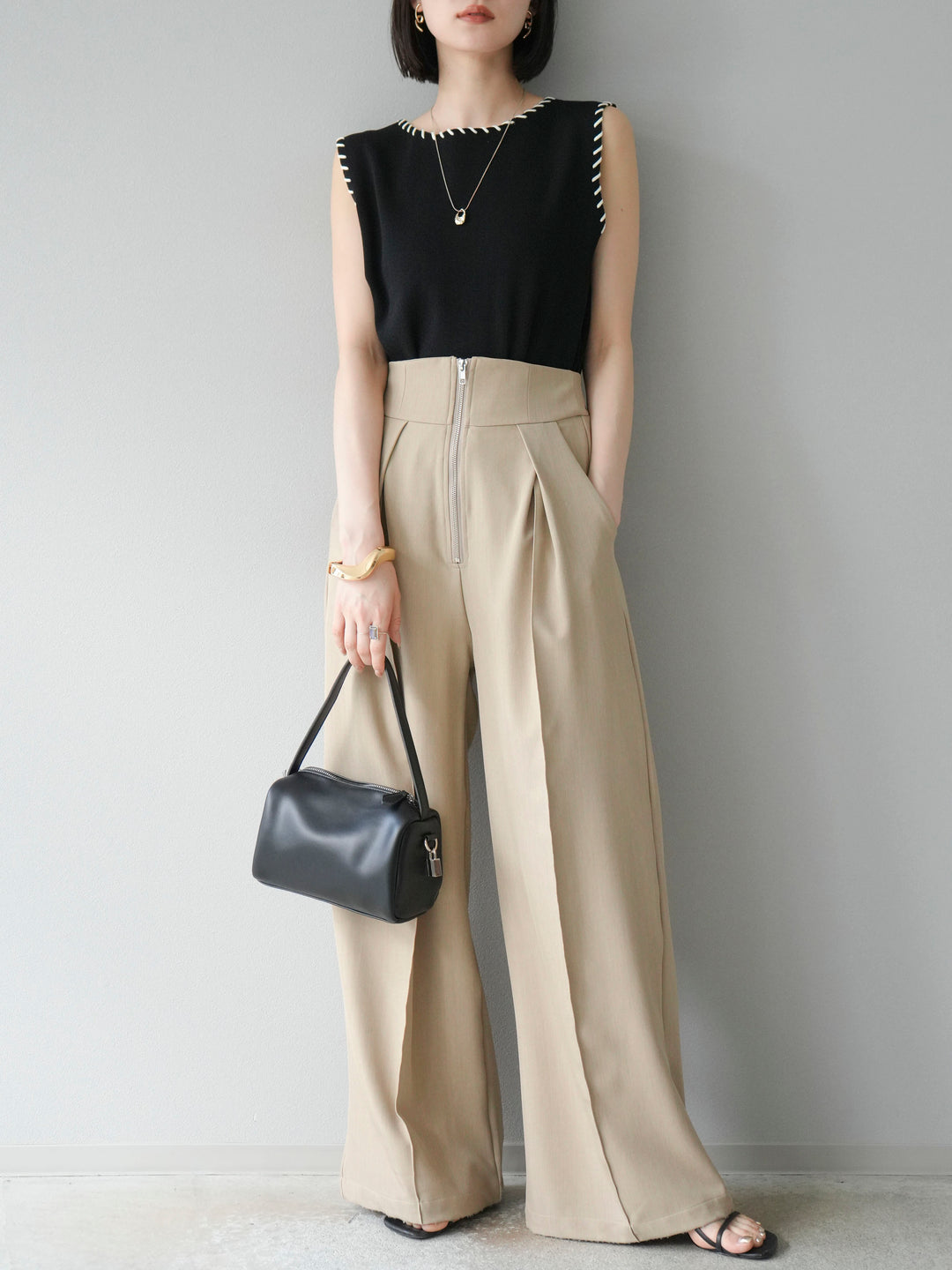 【預購】亞麻質感手縫針織套頭衫/黑色