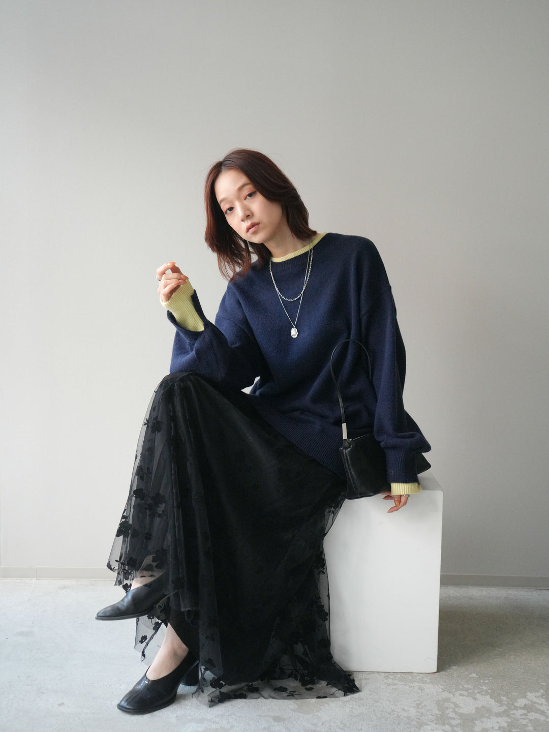 [SET]ヘンリーネック配色レイヤードニットプルオーバー+フラワーフロッキーチュールプリーツスカート(2set)