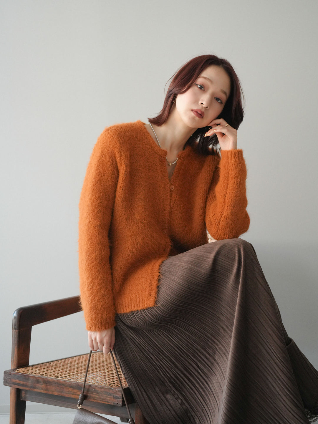 [予約]キーネックシャギーニットカーディガン/camel