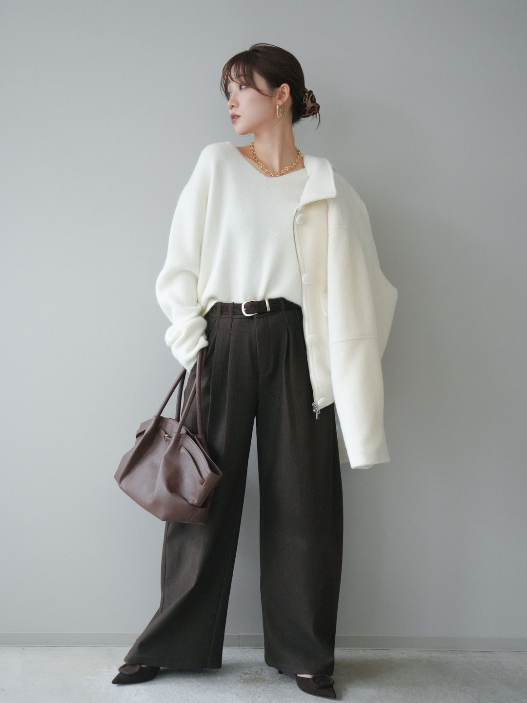 [SET]ウールライクフライトジャケット+シュシュ付きアンゴラタッチVネックニットプルオーバー+アニマル柄ベルト付きウールタッチワイドパンツ(3set)