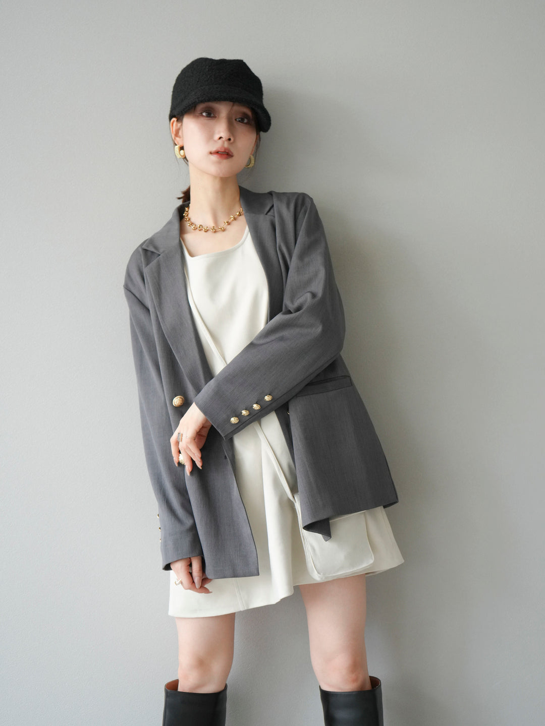 [SET]ゴールドボタンツイルダブルテーラードジャケット+ショルダーポーチ付スウェードミニワンピース(2set)