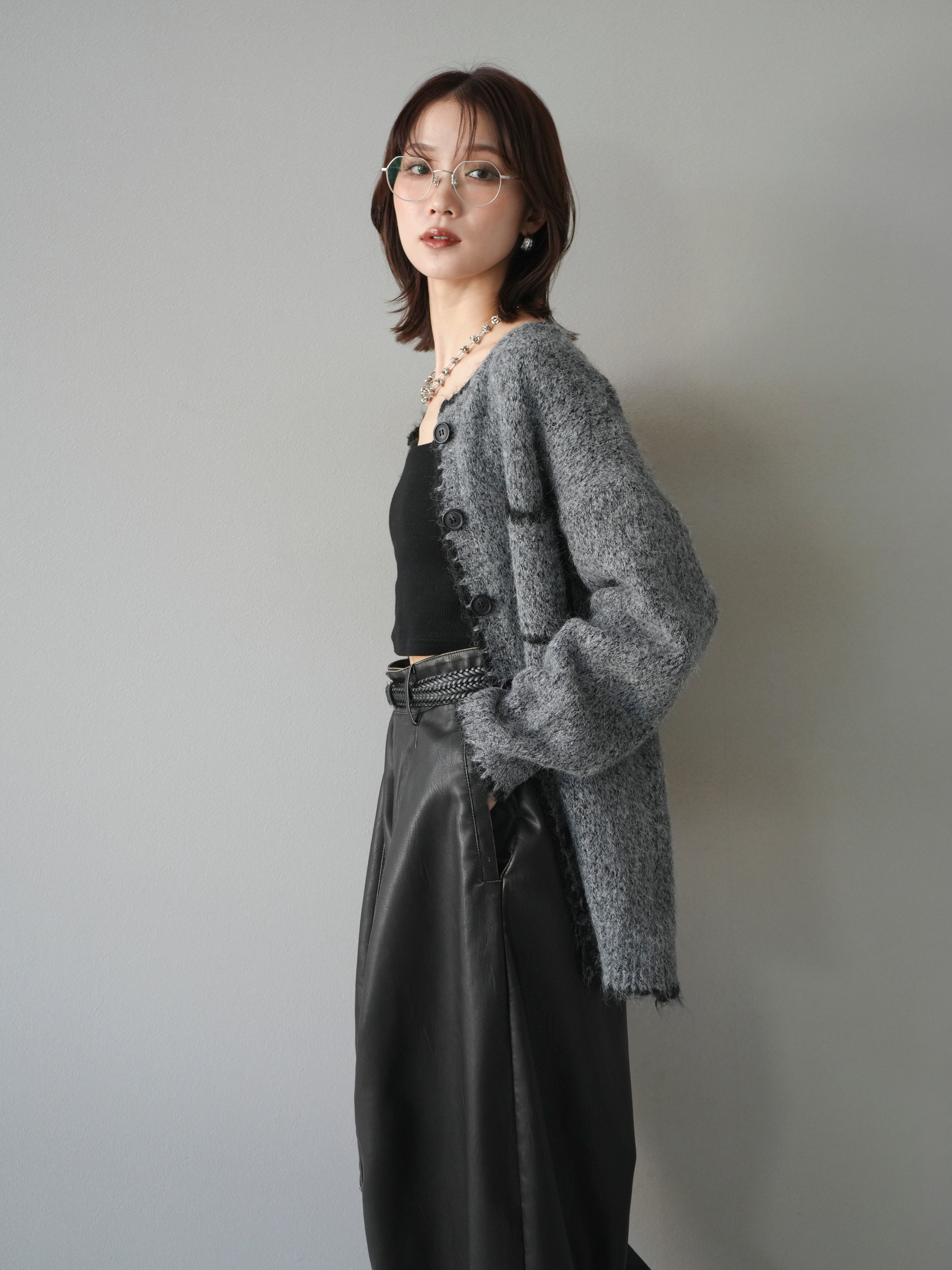 予約]ハンドステッチニットカーディガン/darkgray – Lumier