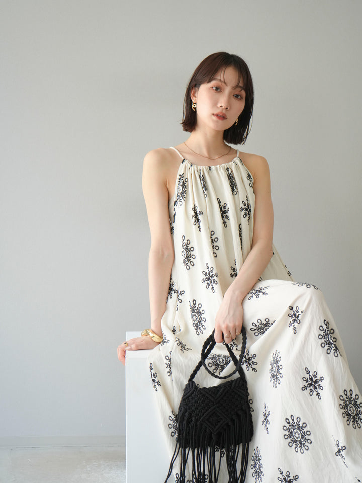 【預購】民族風吊帶洋裝/象牙白