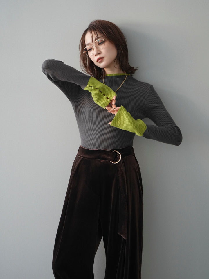 [予約]袖ボタンハイネック配色リブニットトップス/charcoal