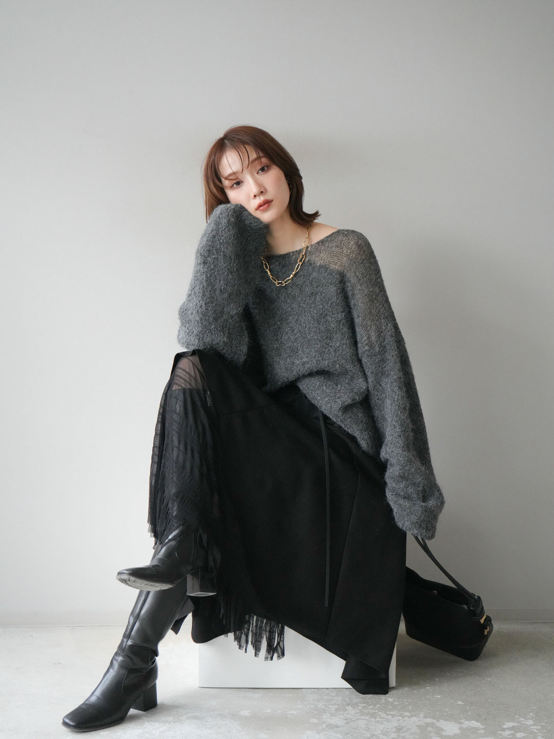 [SET]ネック透かし編みニットプルオーバー+選べるアクセセット(2set)