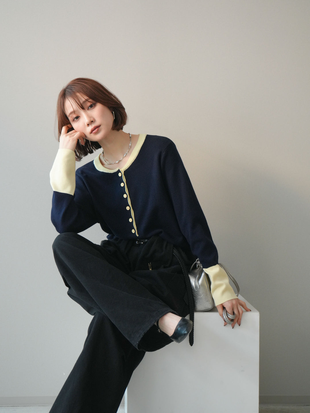 [予約]ヘンリーネック配色ニットソー/navy