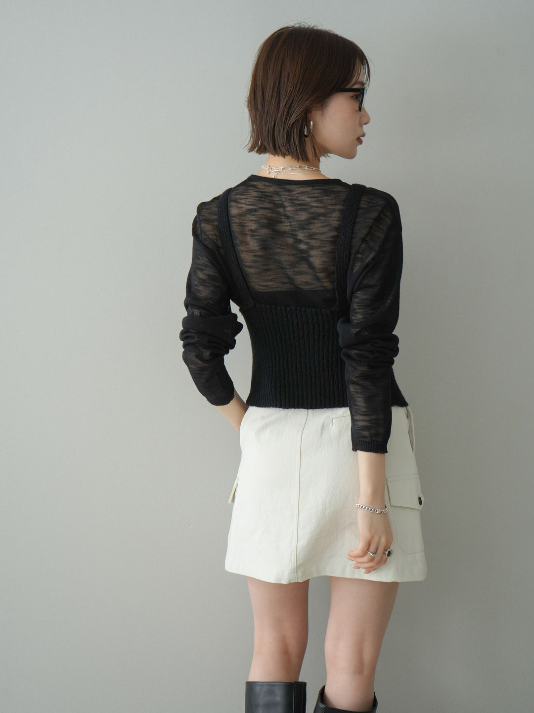 [予約]ビスチェアンサンブルシアーニット/black