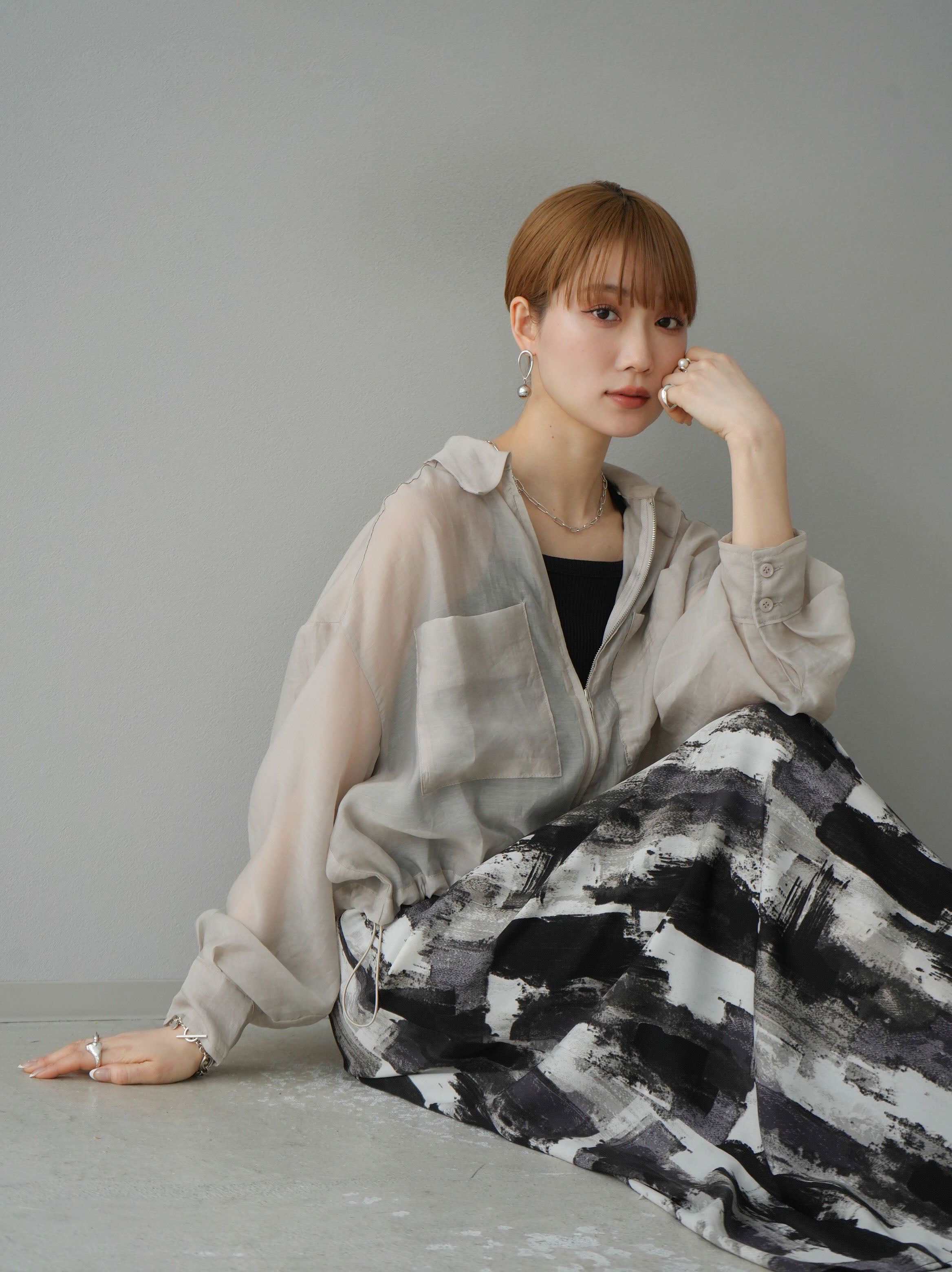 予約]シアージップブルゾン/グレー – Lumier