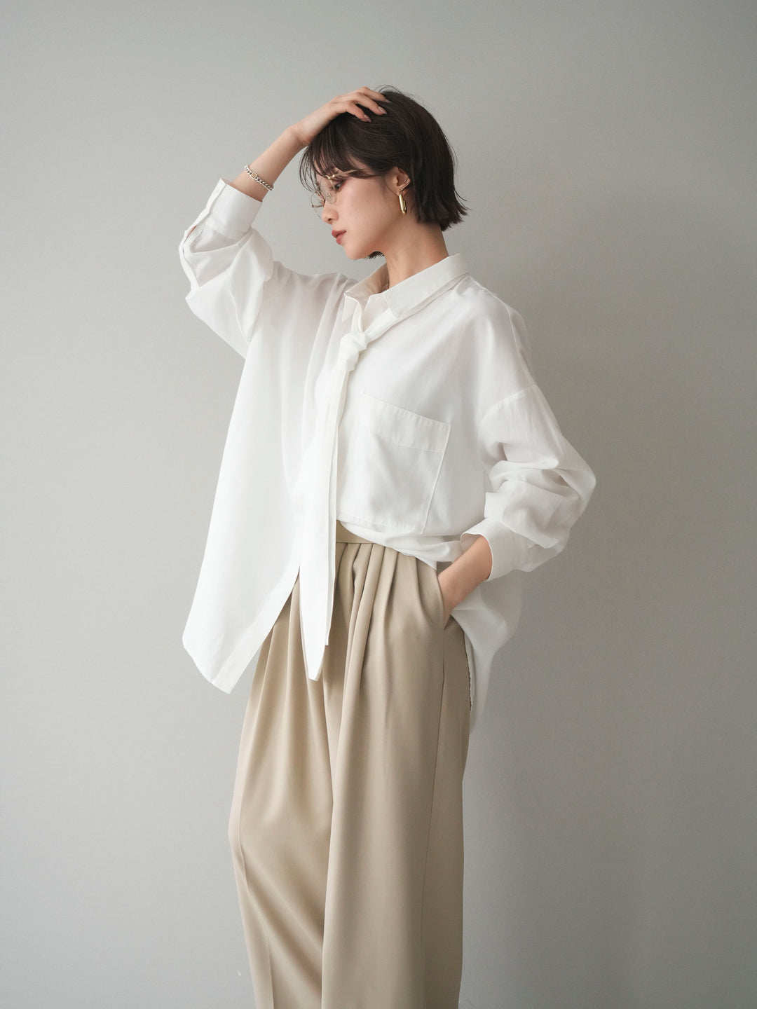 [予約]コットンライクボウタイオーバーシャツ/offwhite