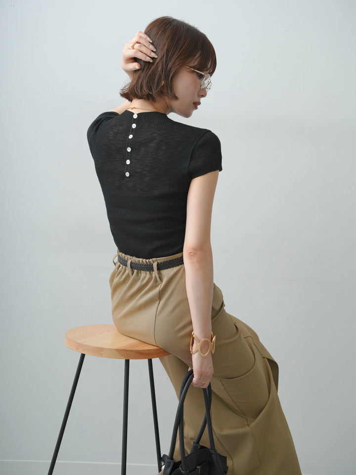 [予約]シアーバックボタンリブニットトップス/black