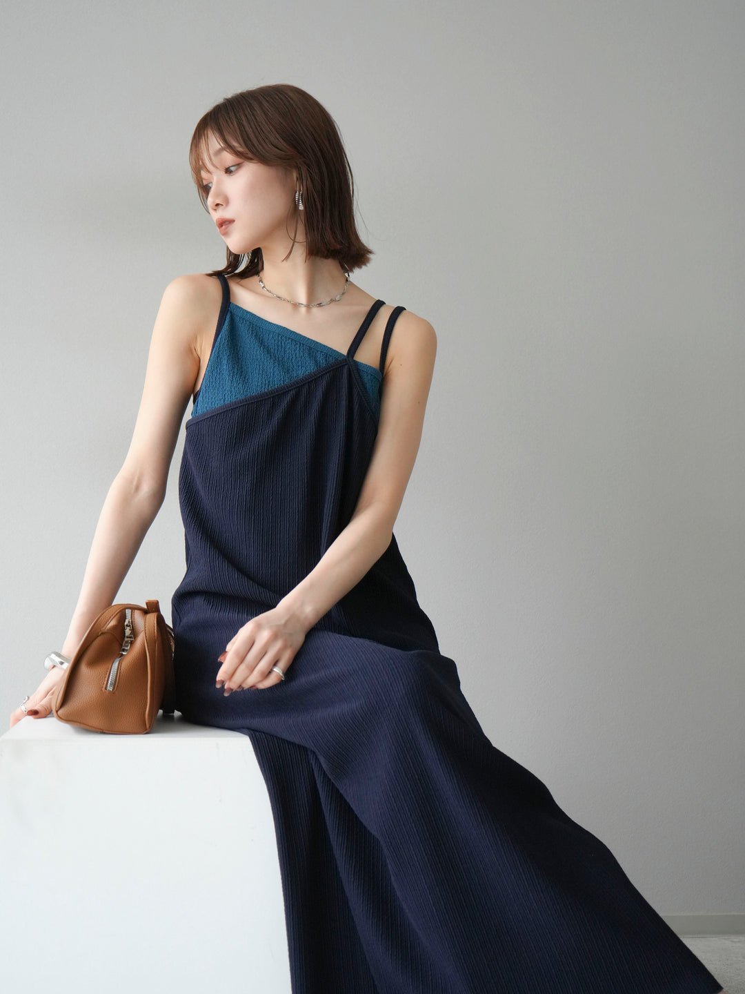 [予約]バイカラーレイヤードキャミワンピース/ネイビー