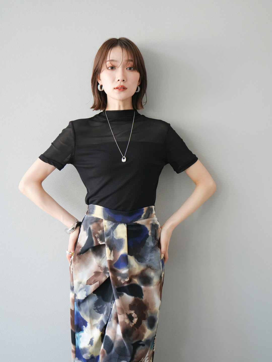 [SET] 透視半袖上衣 + 水彩印花褶襉I字裙 (2set)
