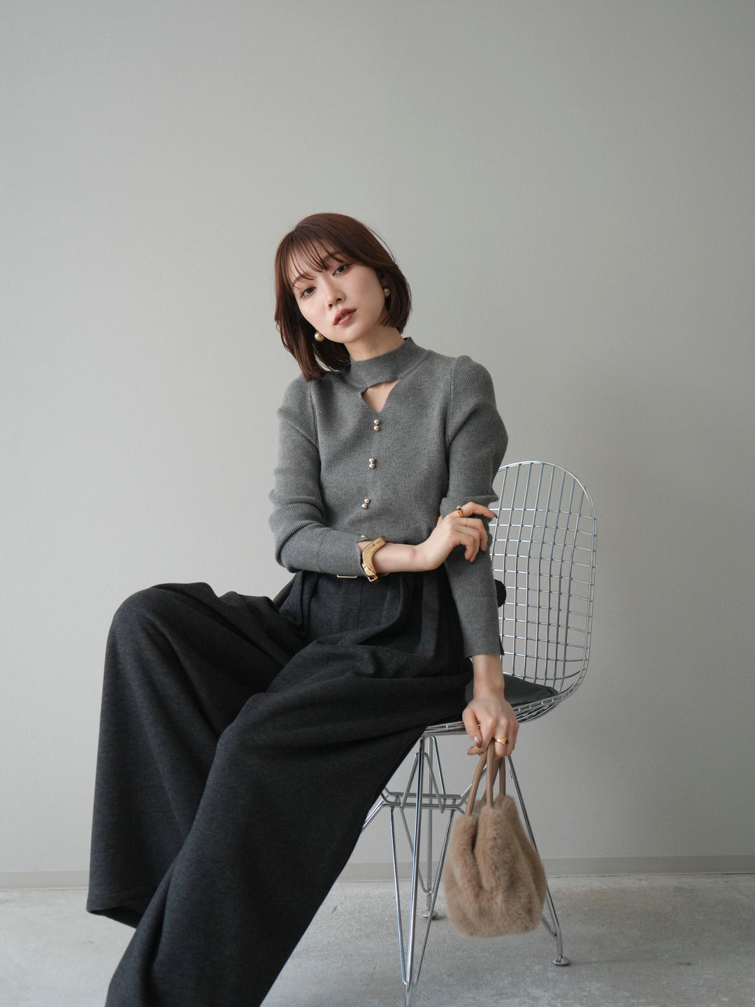 [予約]チョーカーデザインボタンリブニットトップス/gray