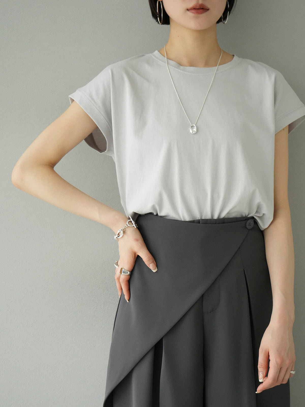 予約]フレンチスリーブTシャツ/グレー – Lumier