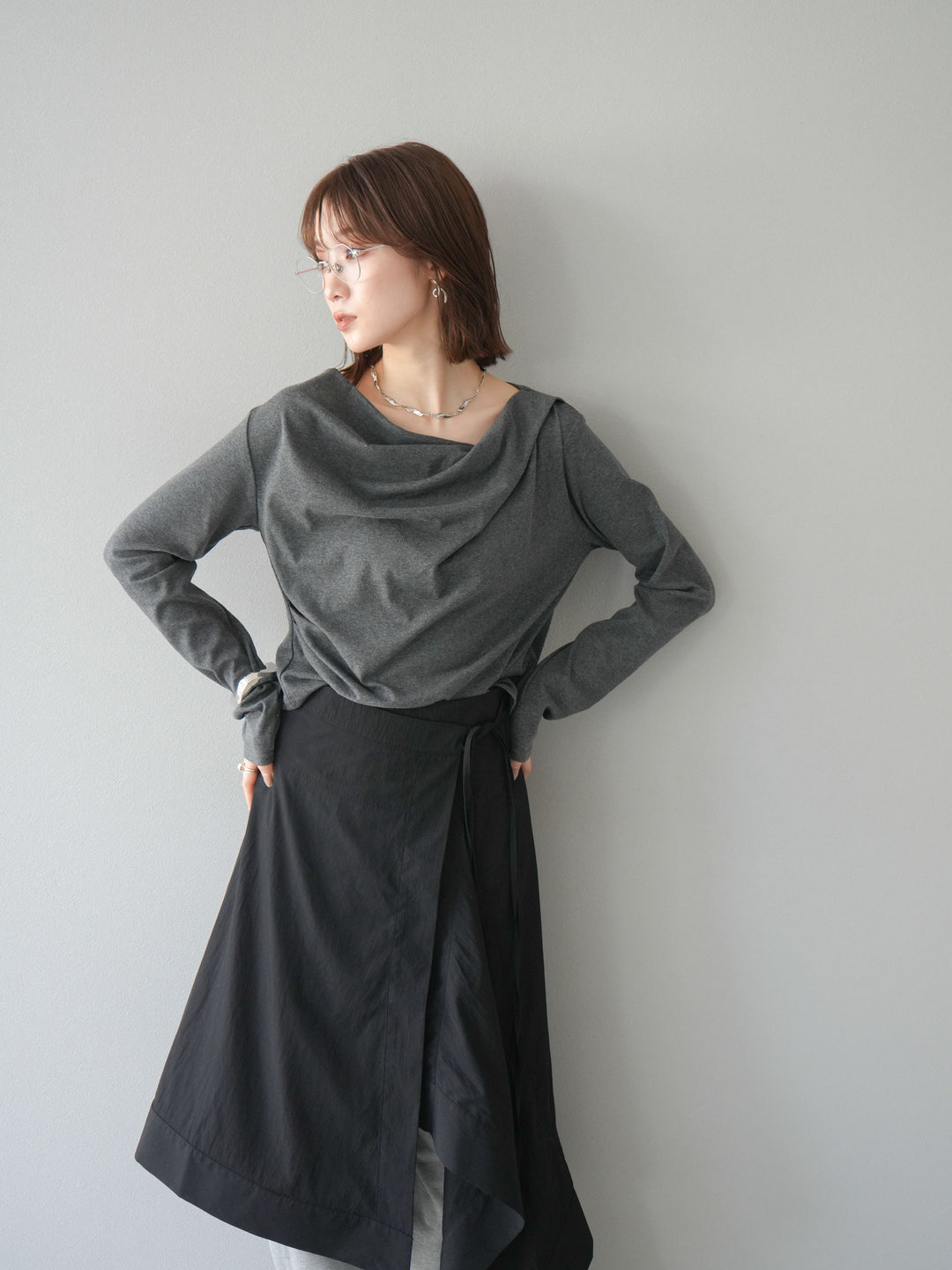 [予約]ドレープデザインカットソー/チャコール