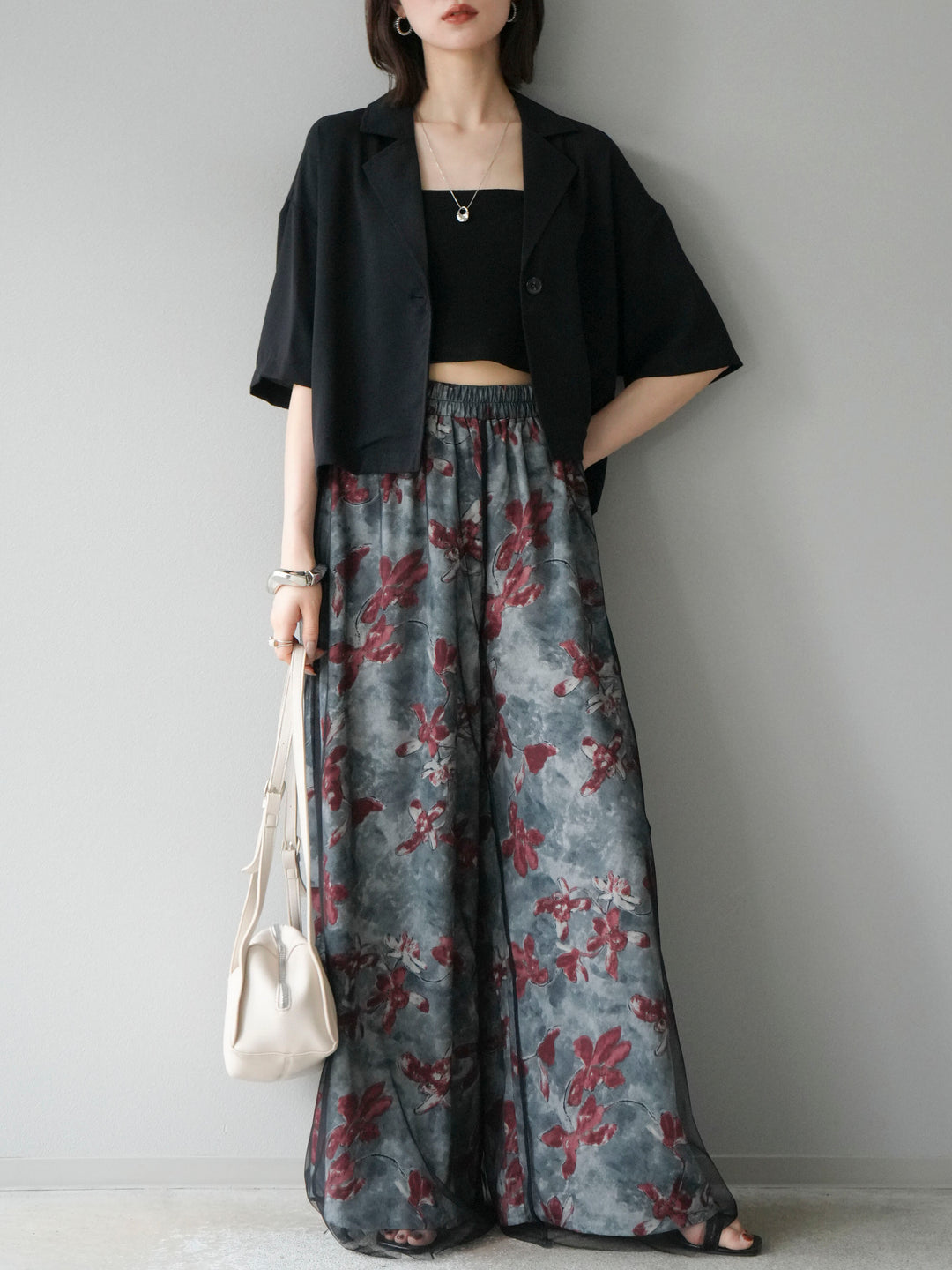 [SET]ハーフショートジャケット+フラワープリントチュールレイヤードパンツ(2set)