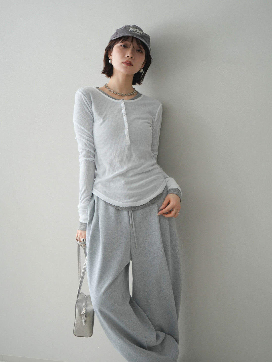 [予約]シアーリブヘンリーネックロンT/white