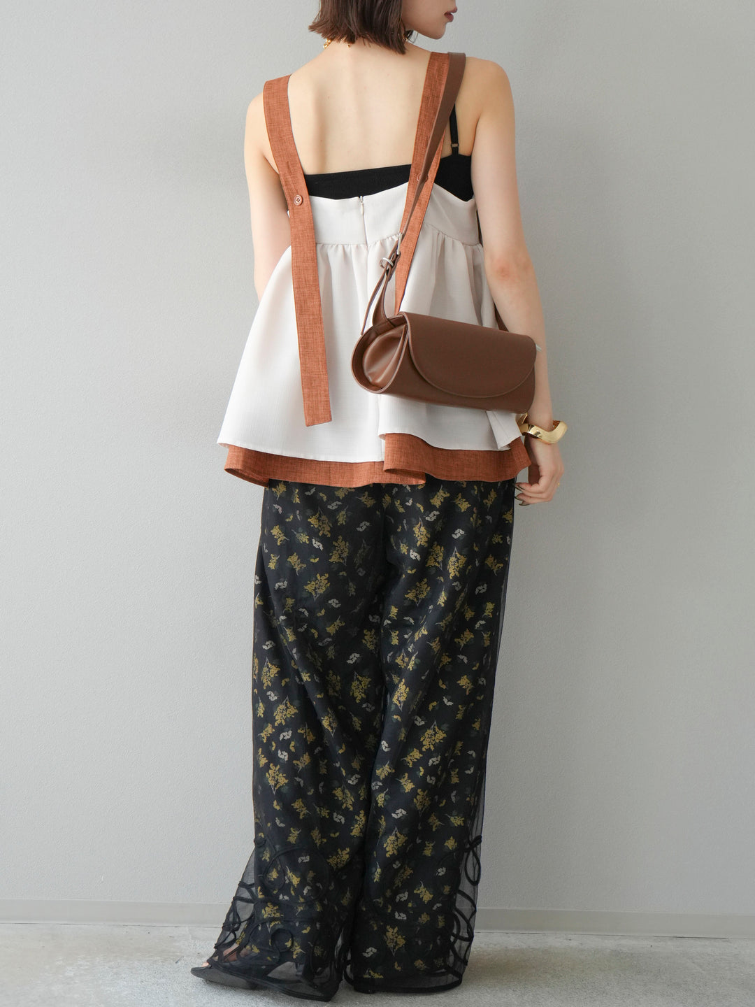 [SET]リネンライク配色フレアタンクトップ+コード刺繍チュールレイヤードパンツ+ブーケプリントタックパンツ(3set)