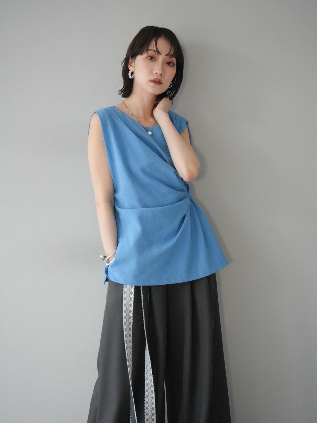 [予約]サイドツイストフレンチトップス/ブルー