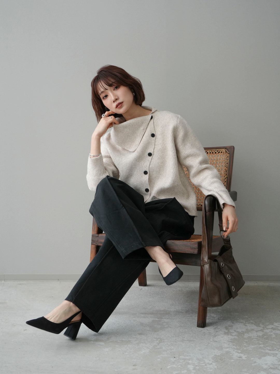 [予約]ハイネックデザインボタンニットカーディガン/ivory