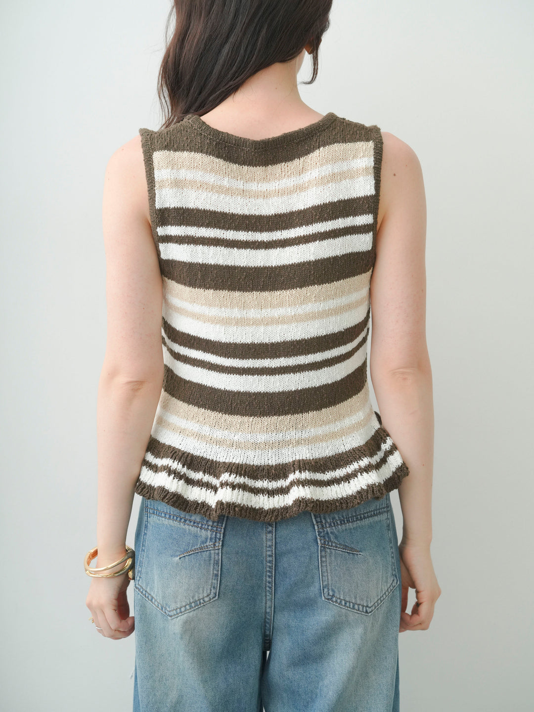 [予約]マルチボーダーフリルヘムノースリニットトップス/brown