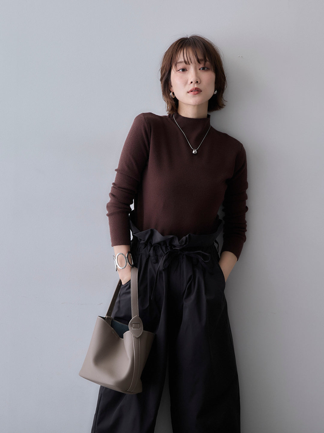 [予約]モックネックリブスリムニットトップス/brown