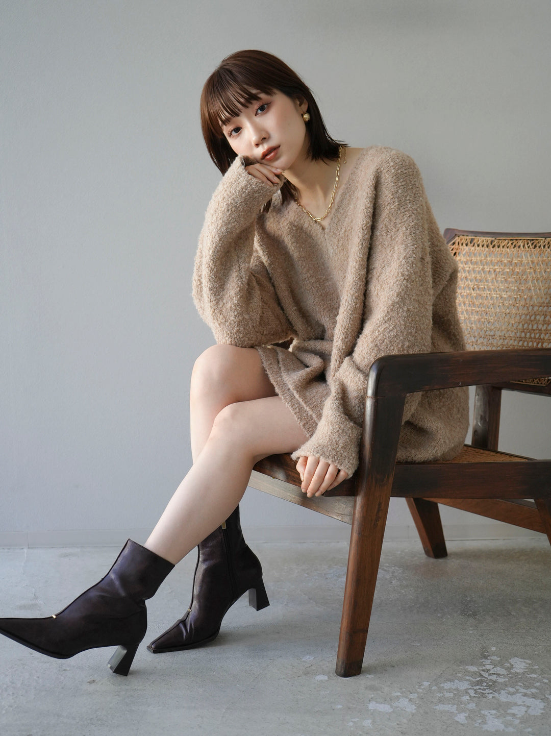 [SET] 橢圓針織衫 & 迷你裙 SET UP