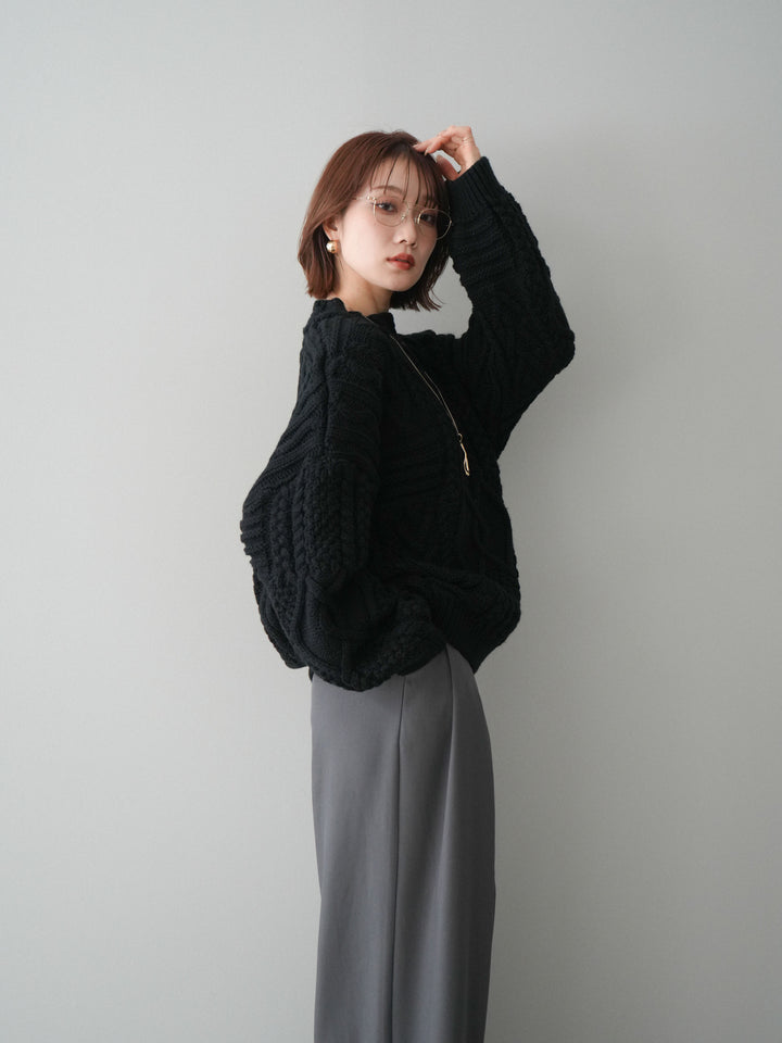 [予約]ケーブル編みモックネックニットプルオーバー/black