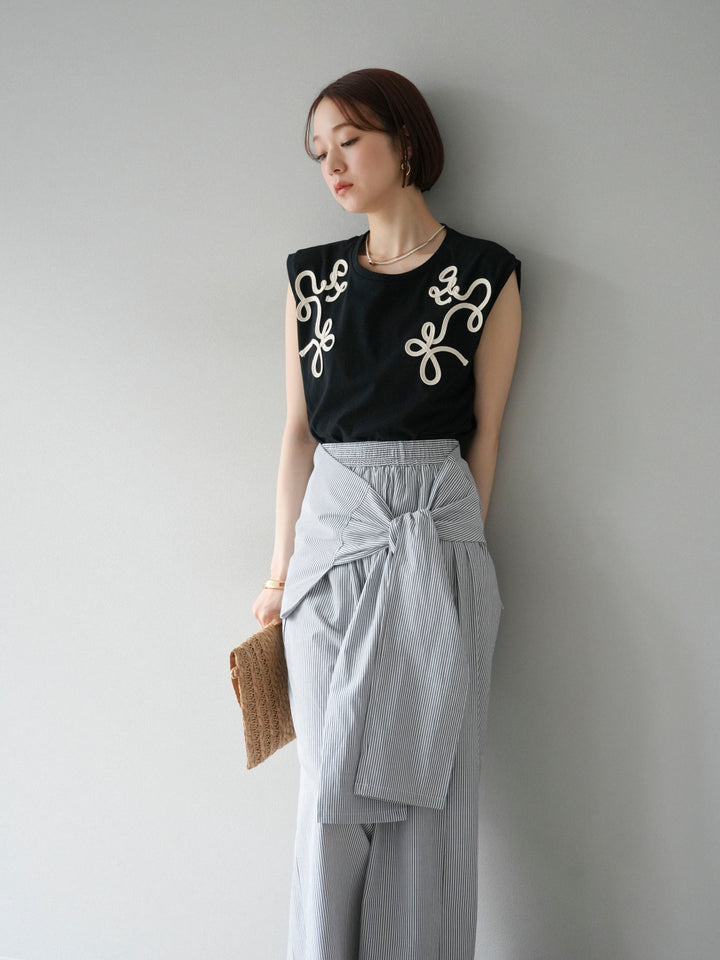 [SET]コード刺繍フレンチスリーブTシャツ+ウエスト巻きストライプイージーパンツ(2set)