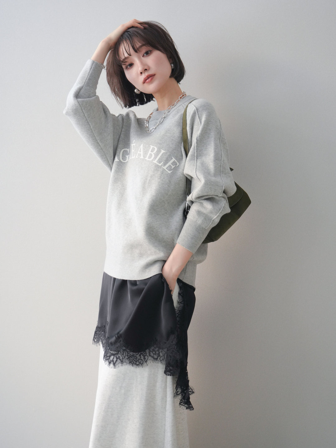 [予約]半ラバープリントロゴスウェットライクニットプルオーバー/mokugray