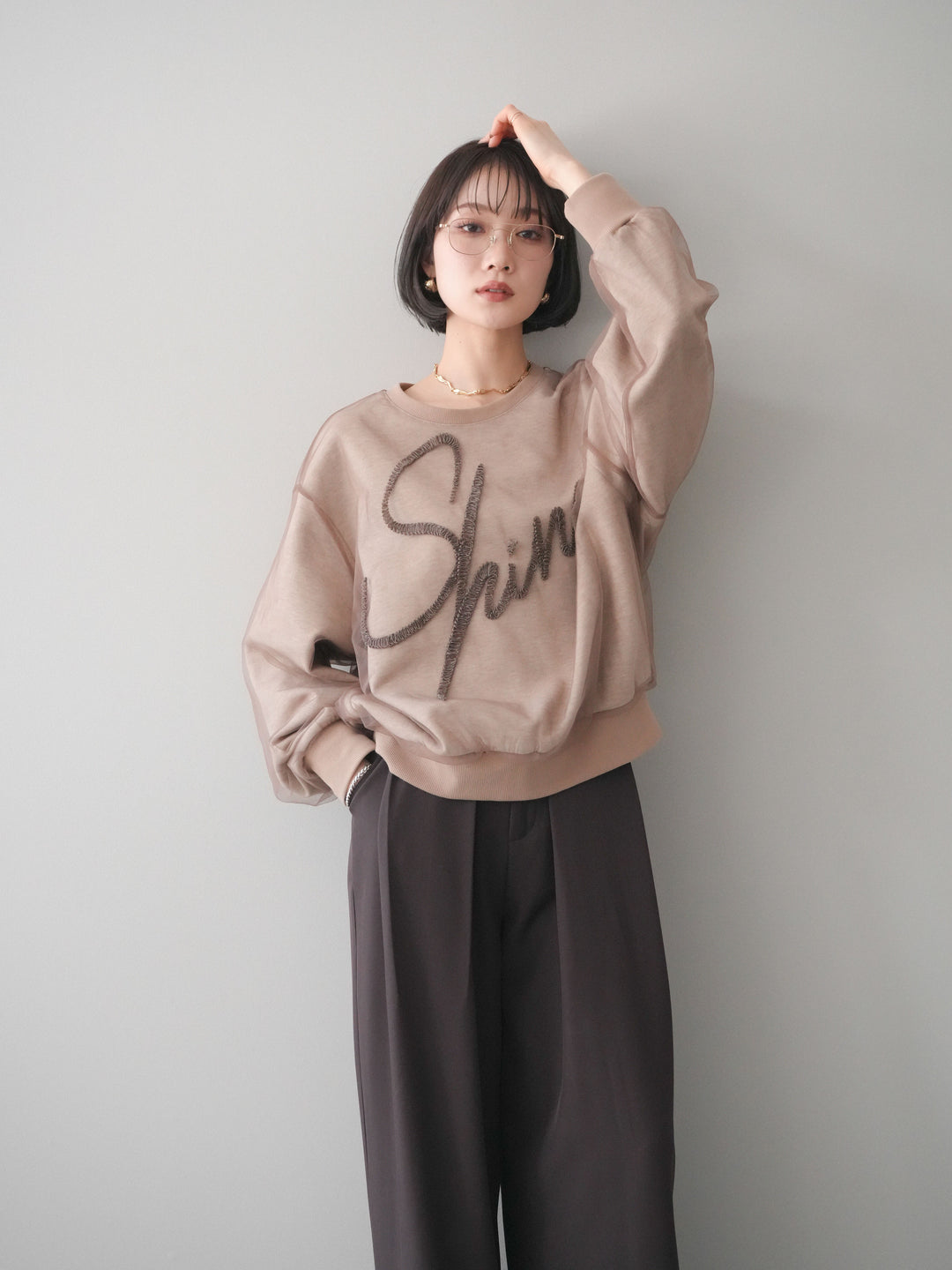 [予約]チュールレイヤードロゴスエットプルオーバー/beige