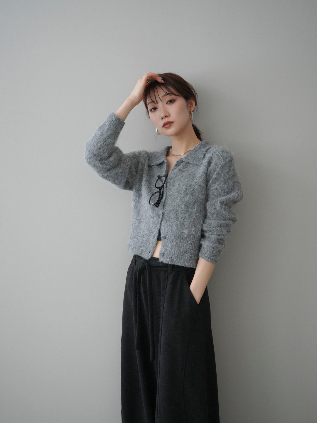 [予約]モヘア衿付きボタンプルオーバー/charcoal