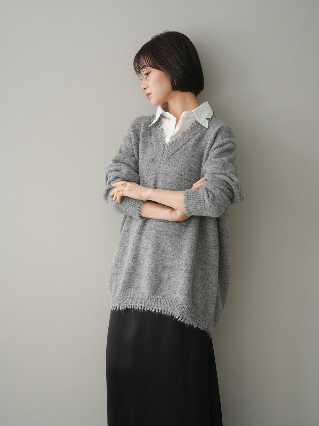 [予約]シャツドッキングVネックフリンジニットプルオーバー/gray