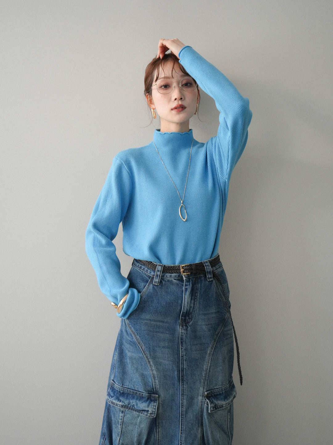 [予約]ボトルネック裾カールリブニットトップス/blue