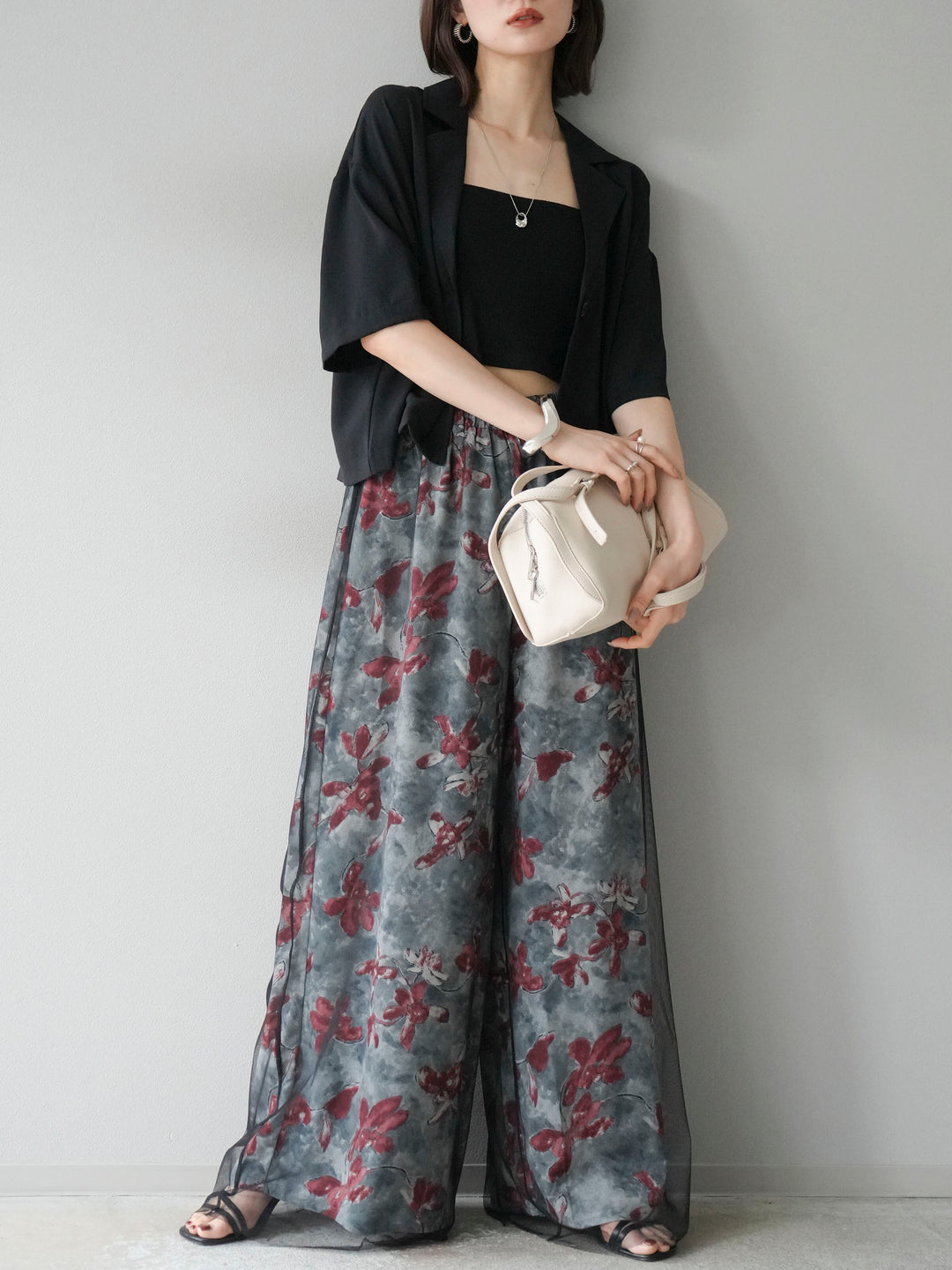 [SET]ハーフショートジャケット+フラワープリントチュールレイヤードパンツ(2set)