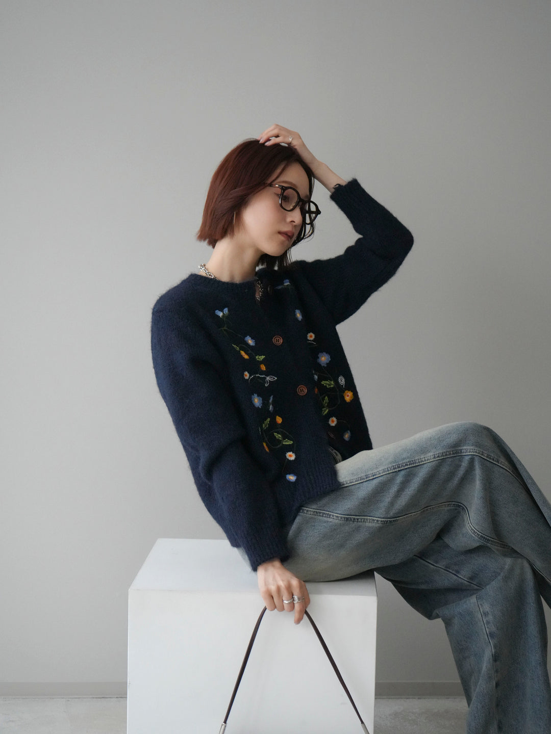 [予約]フラワー刺繍ニットカーディガン/blue