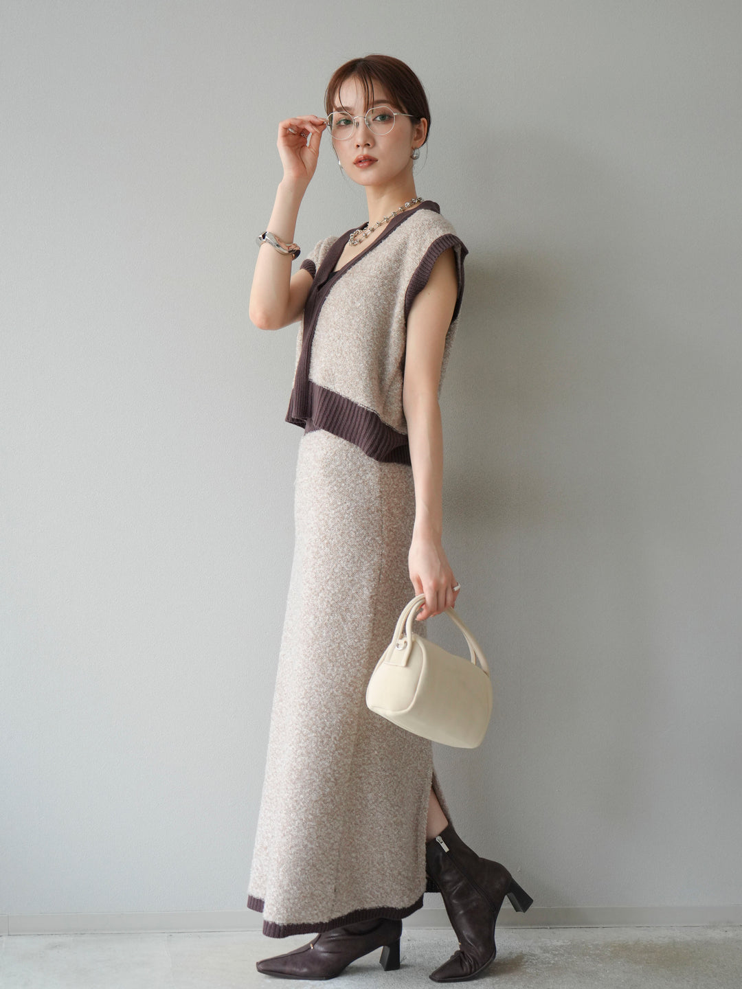 [予約]ブークレバイカラータイトニットスカート/ベージュ