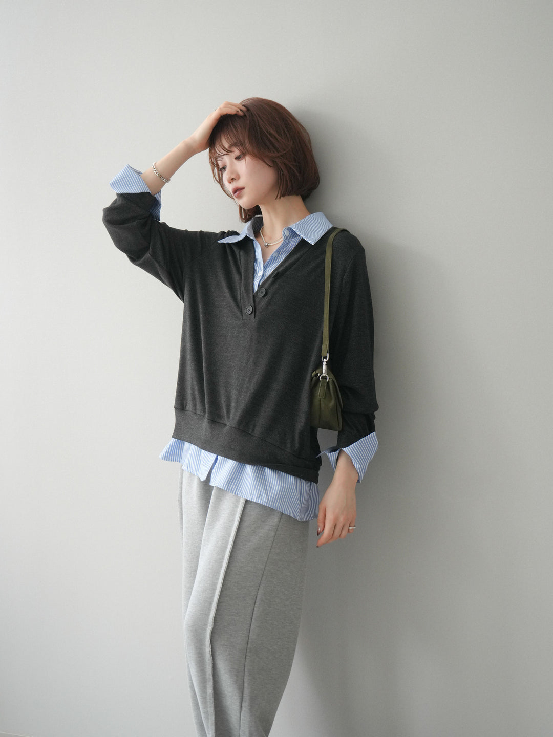 [予約]シャツレイヤードデザインカットプルオーバー/charcoal
