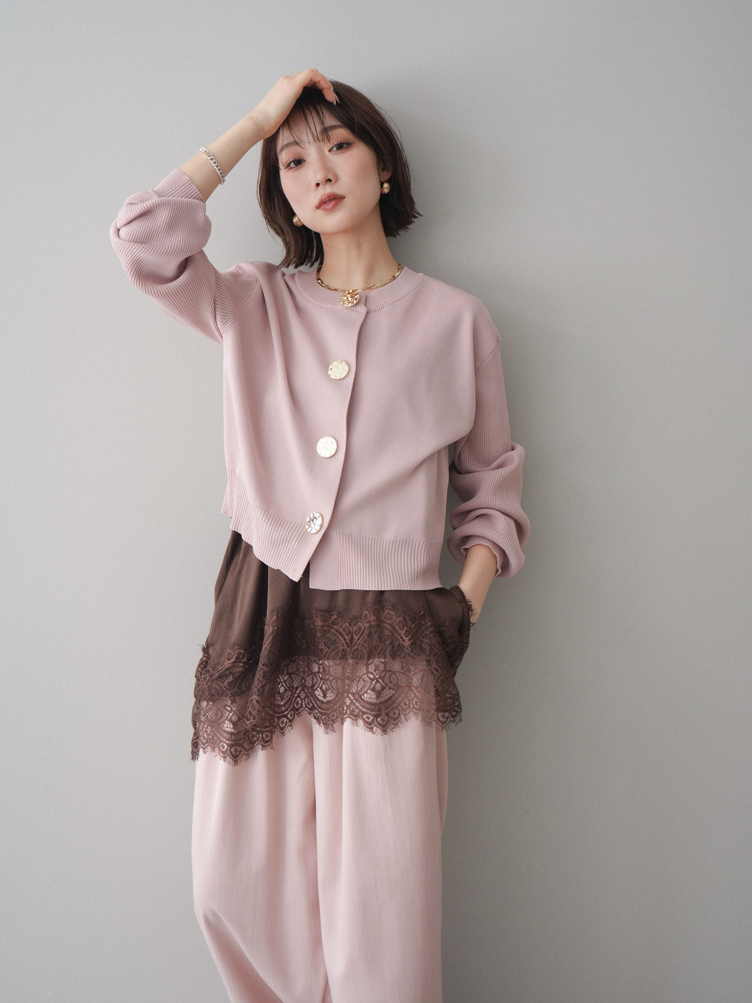 [SET]メタルボタンクルーネックニットカーディガン+選べるアクセセット(2set)