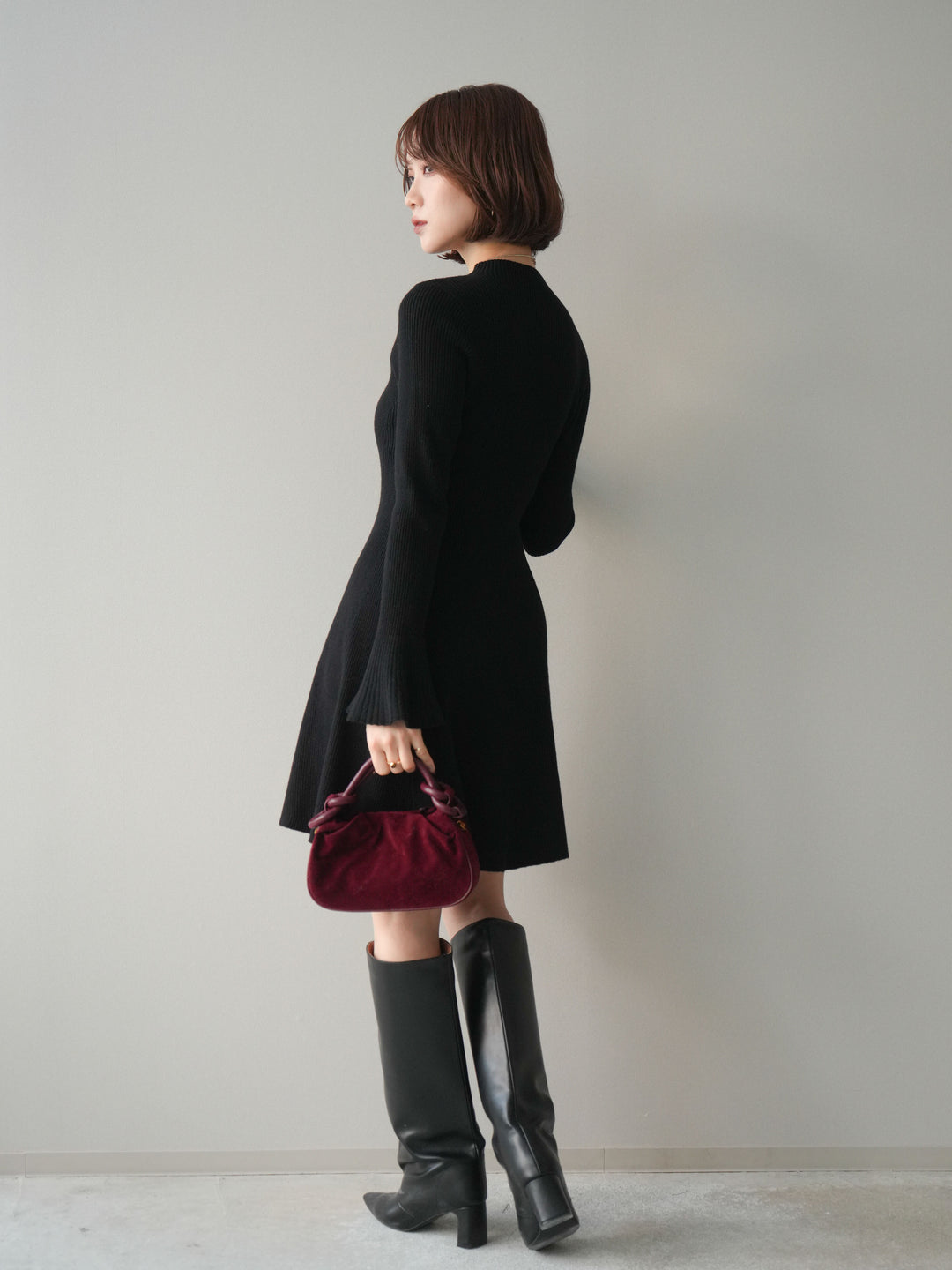 [予約]フレアリブニットミニワンピース/black