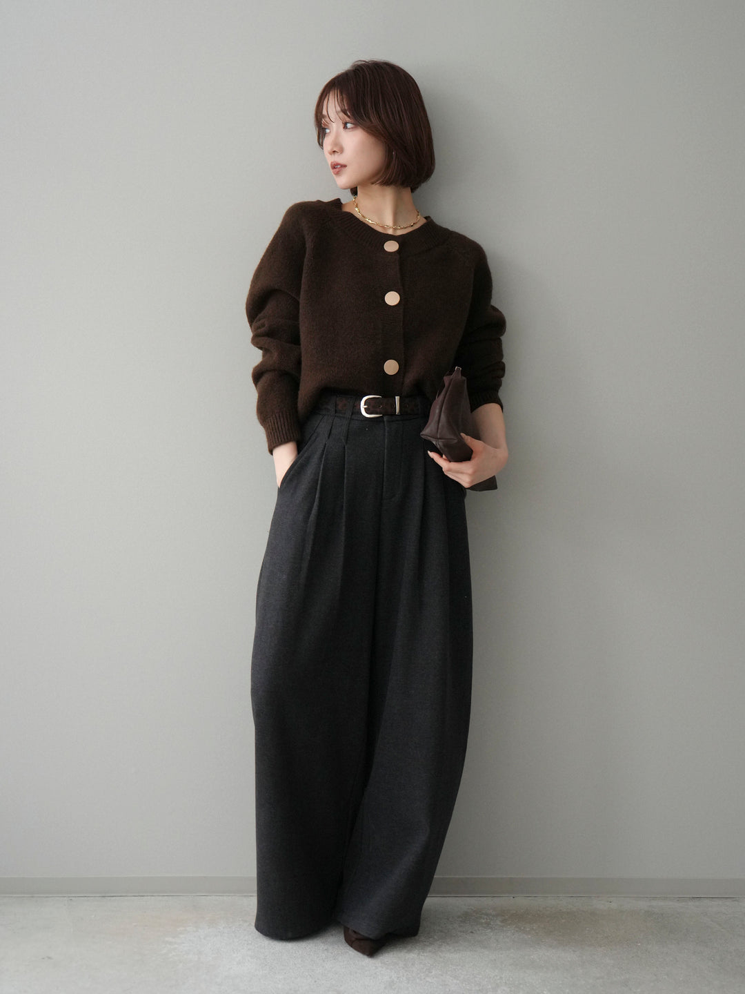 [SET]BIGボタンニットカーディガン+アニマル柄ベルト付きウールタッチワイドパンツ(2set)