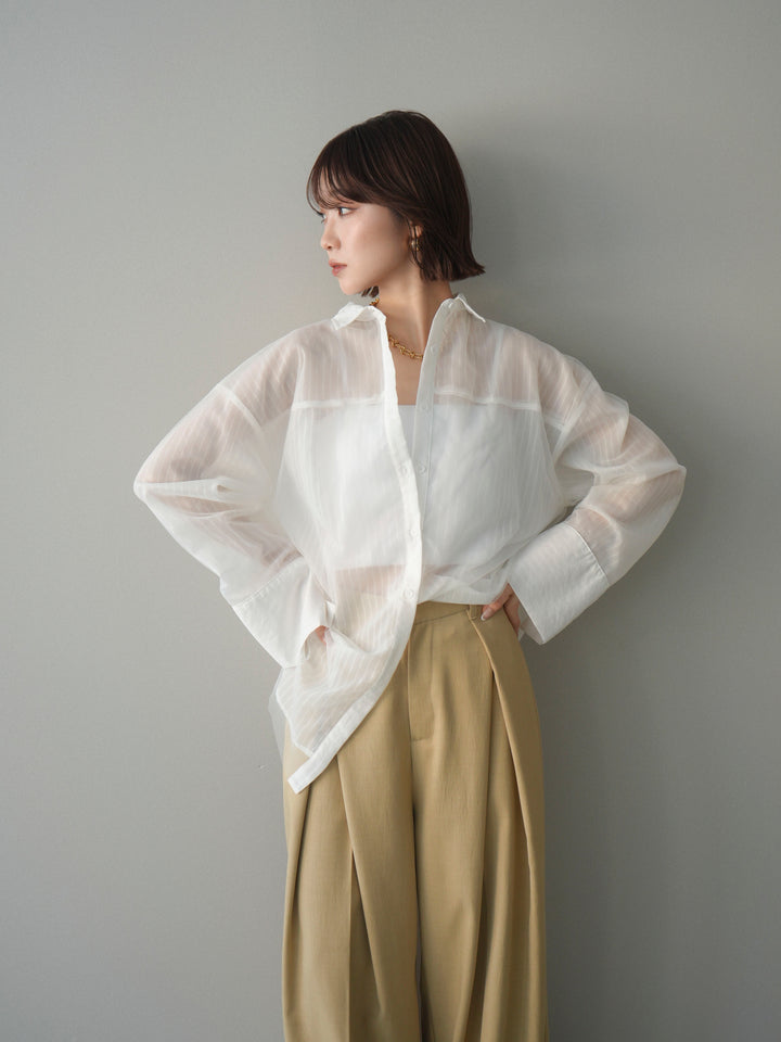 [予約]チュールレイヤードストライプシアーシャツ/offwhite