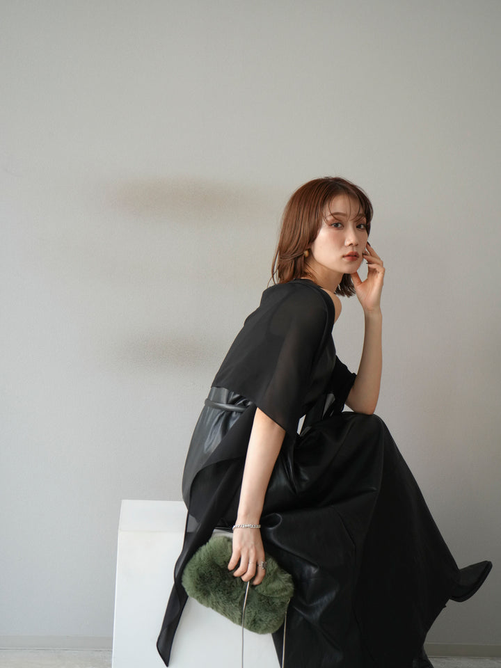 [予約]レザーAラインワンピース/ブラック