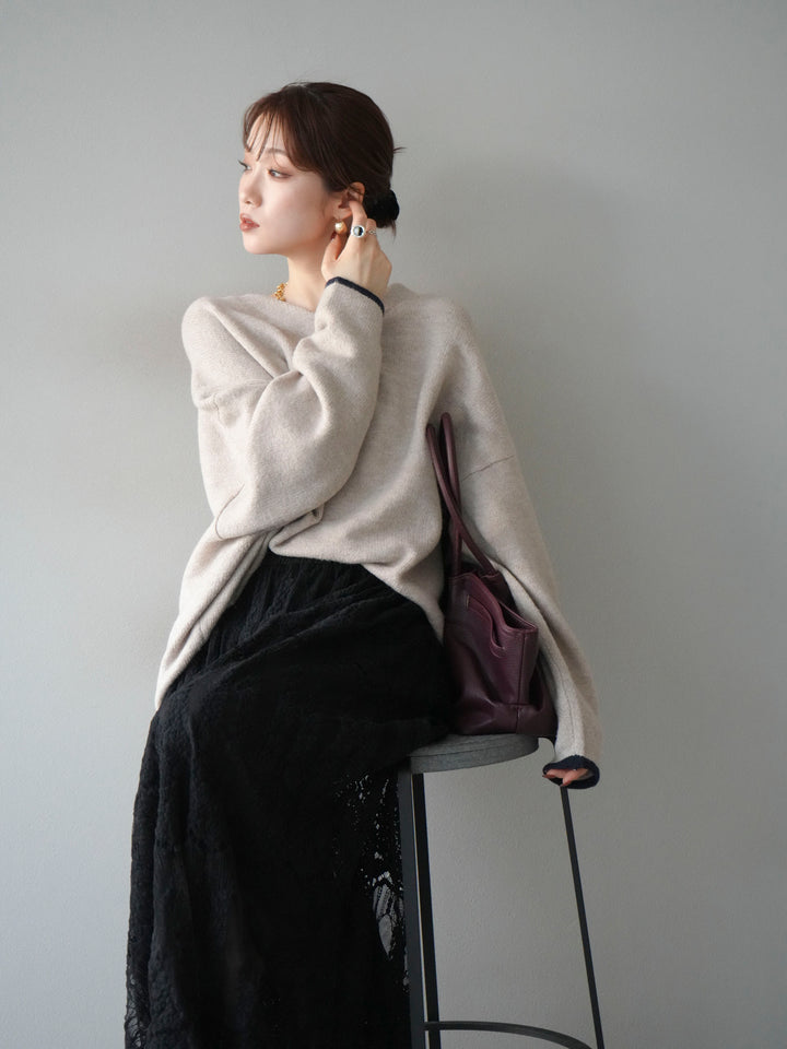 【預購】V領拼色袖針織套頭衫/米色