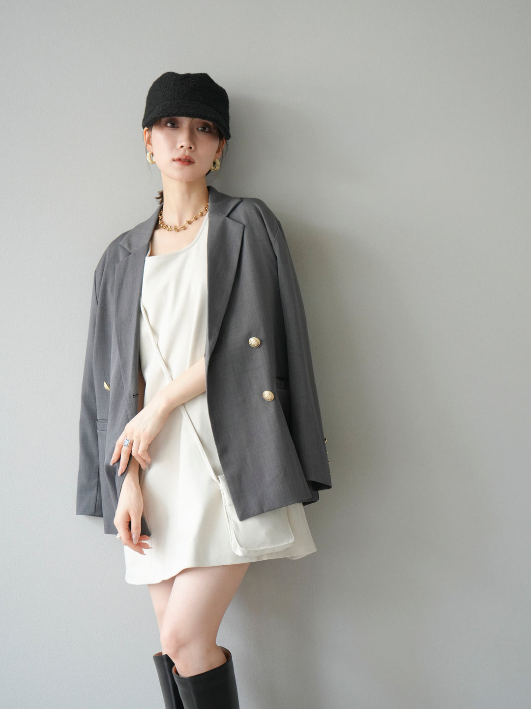 [SET]ゴールドボタンツイルダブルテーラードジャケット+ショルダーポーチ付スウェードミニワンピース(2set)
