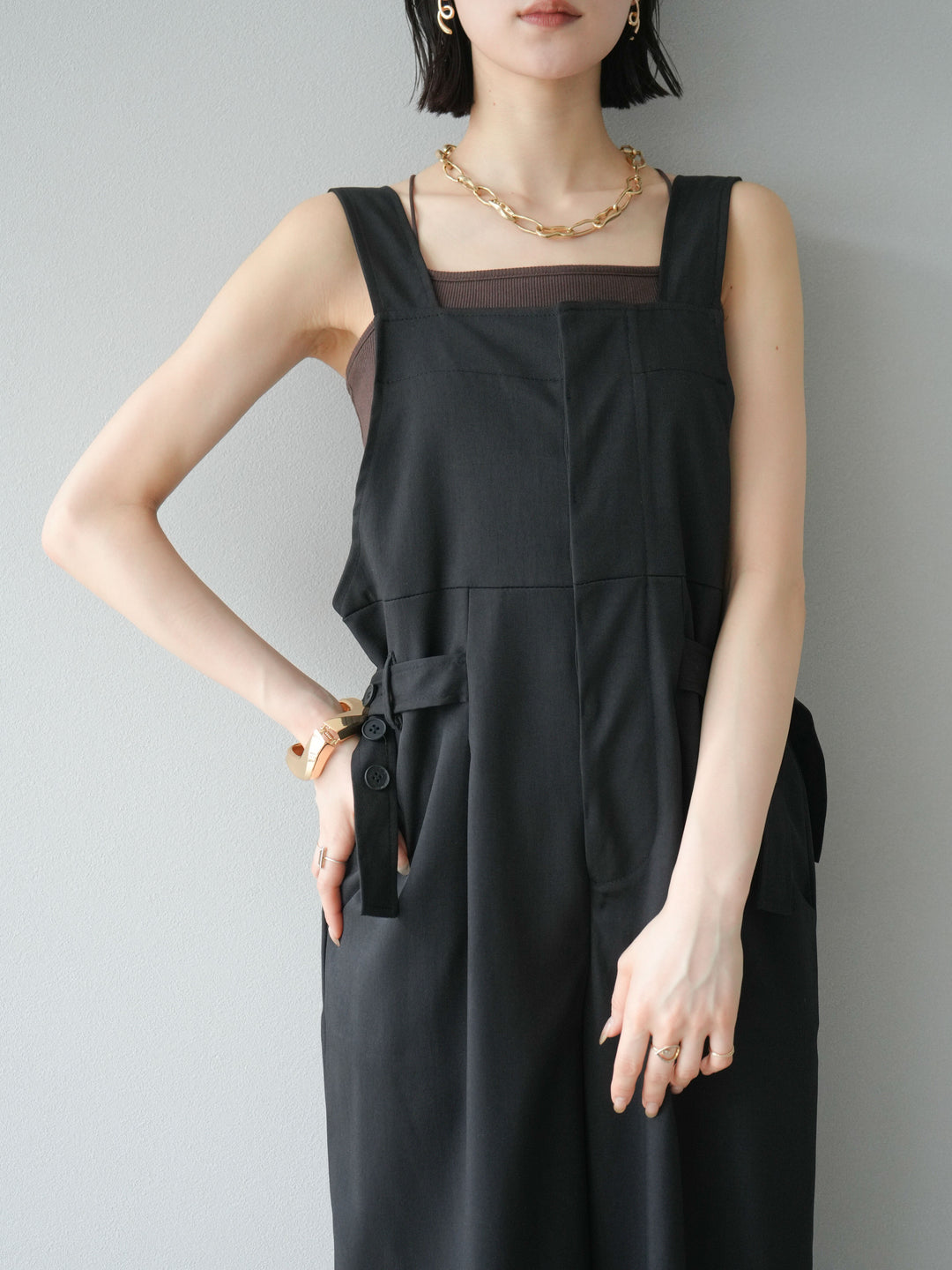 【預購】皮帶設計工裝褲/黑色