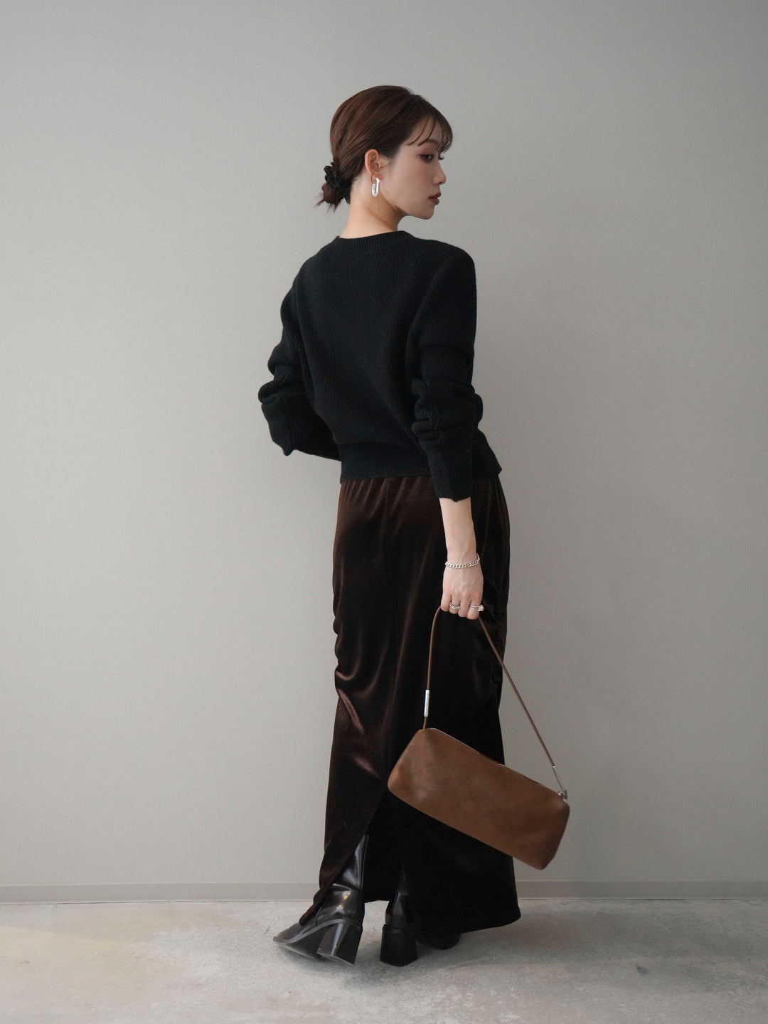 [SET]シルバーボタン畦編みニットカーディガン+ギャザーベロアスカート(2set)