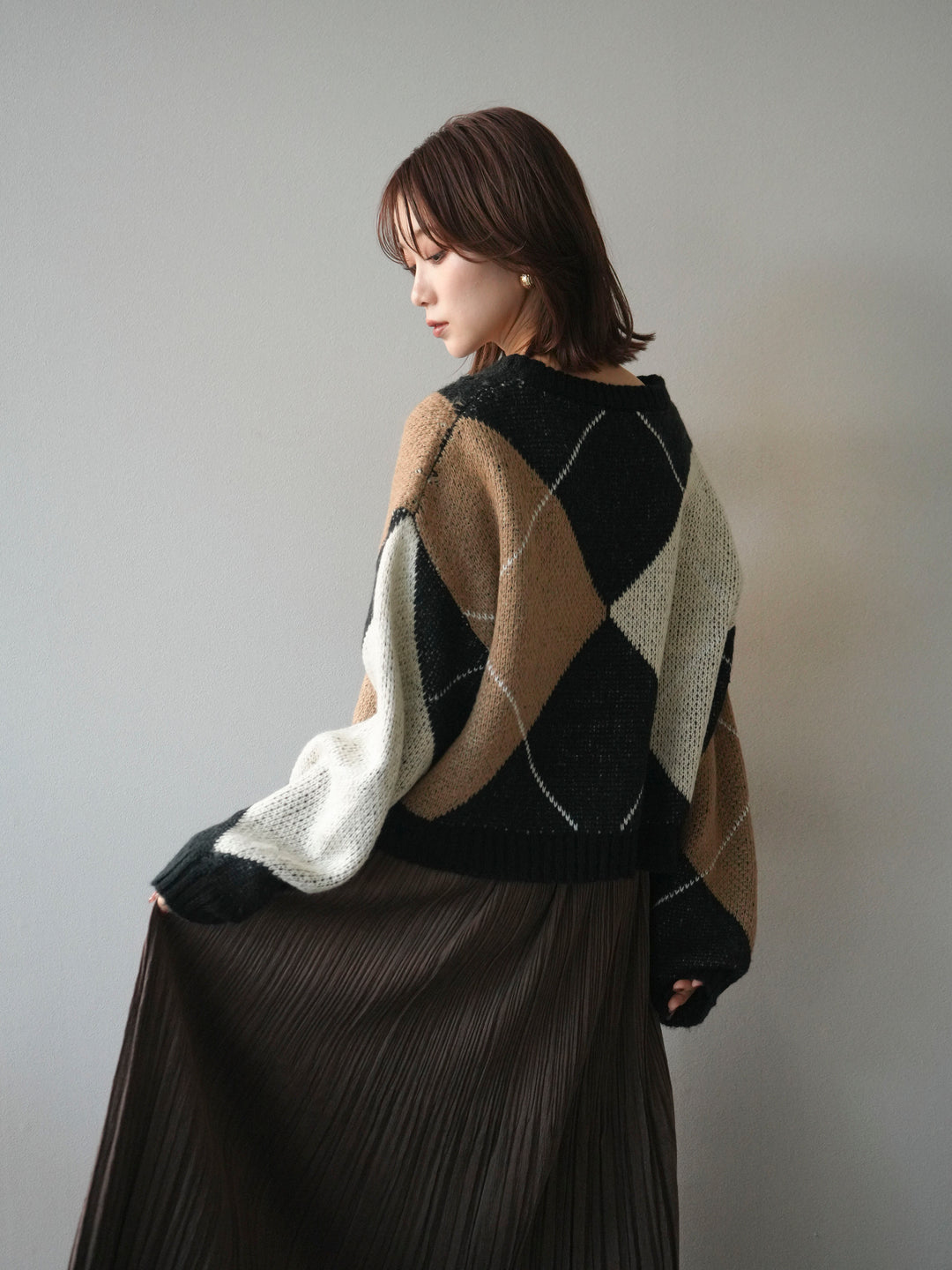 [予約]配色ステッチアーガイル柄ニットプルオーバー/black