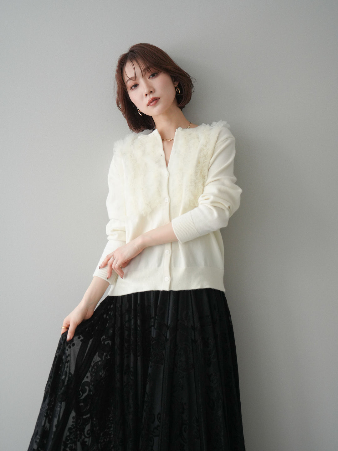 [SET]チュールフリルニットカーディガン+アンティーク柄フロッキーマキシスカート(2set)