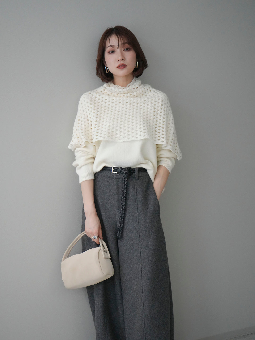 [予約]メッシュケープアンサンブルニットプルオーバー/white